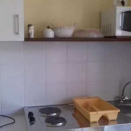 Δωμάτια σε οικογενειακή κατοικία Avec Petit Dejeuner